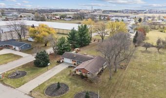 519 SE 13th, Dyersville, IA 52040