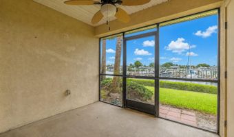 616 YARDARM Dr 8, Apollo Beach, FL 33572