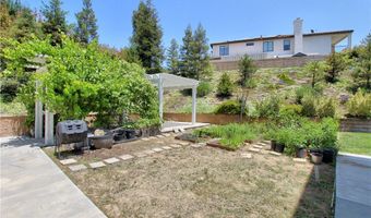 12949 Pinewood Ln, Yucaipa, CA 92399