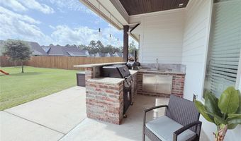 504 Linden Cir, Benton, LA 71006