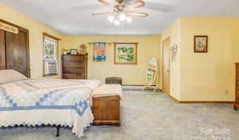 869 Jenkins Valley Rd, Alexander, NC 28701