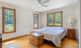 314 Wentworth Rd, Brookfield, NH 03872