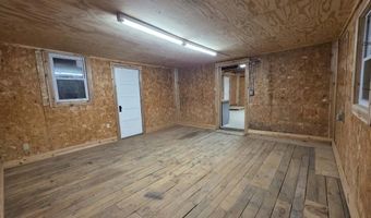 887 Foxes Ridge Rd, Acton, ME 04001