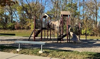 14219 Amanda Ln, Basehor, KS 66007