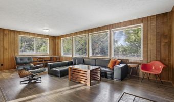 10418 Champoeg Rd NE, Aurora, OR 97002