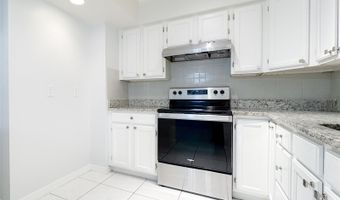 310 CHEROKEE Ct B, Altamonte Springs, FL 32701