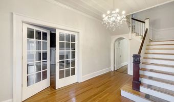 107 GREENVILLE St, Abbeville, SC 29620