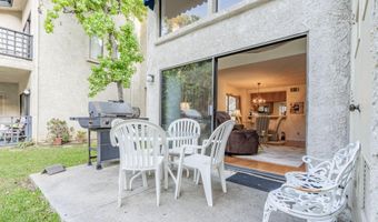 5704 Skyview Way E, Agoura Hills, CA 91301