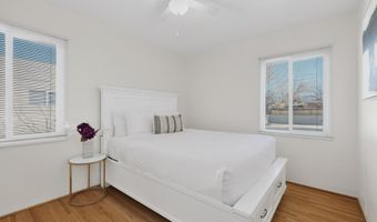 1212 Calle Del Sol NE, Albuquerque, NM 87106