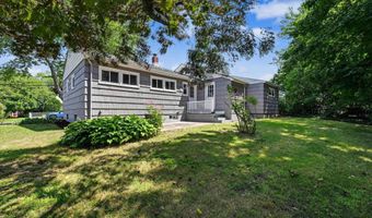 29 Summit Ave, Absecon, NJ 08201