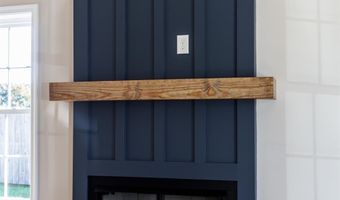 413 North Ave, Appomattox, VA 24522