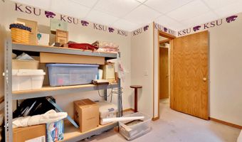 710 Lakewood Ct, Augusta, KS 67010