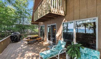 16864 Starkey Rd, Arcadia, MI 49613