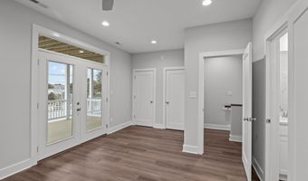 1374 Salter Path Rd, Salter Path, NC 28512