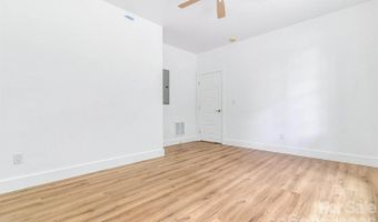 19 Green Valley Rd, Asheville, NC 28806