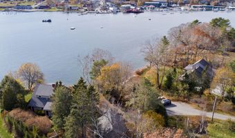 12 Ashley Dr, Belfast, ME 04915