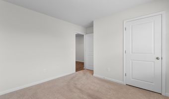 572 Woodland Farms Cir, Aynor, SC 29511