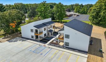 1030 S Wayne St, Angola, IN 46703