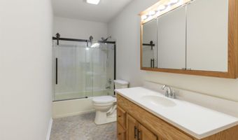 829 10th St NW, Arab, AL 35016