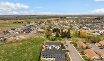 100 Bow Perch Ln B, Bozeman, MT 59718