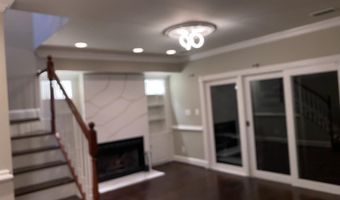 915 C St SE, Washington, DC 20003