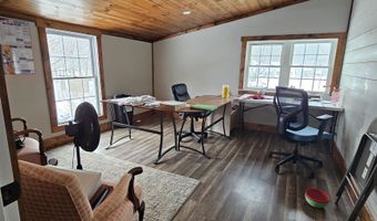 13 Old Mill Rd, Arlington, VT 05250