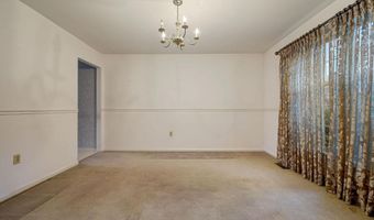 36 E MOYER Dr, Bear, DE 19701