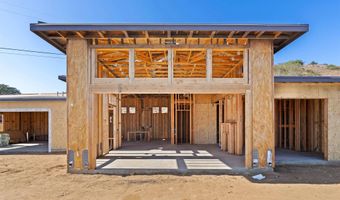 3916 Citrus Dr, Fallbrook, CA 92028