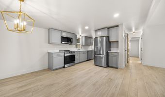 1001 SE 15th St 56, Bend, OR 97702