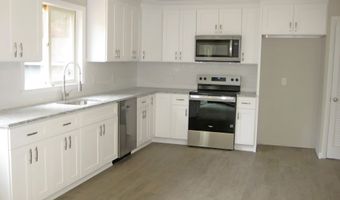28 Nelkin Rd, Colchester, CT 06415
