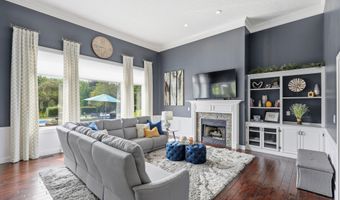 6040 White Ash Ct, Avon, IN 46123