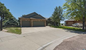 1901 W Tyler Cir, Brandon, SD 57005