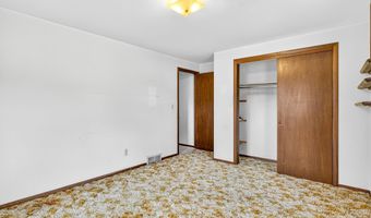 1500 E COOLIDGE Ave, Appleton, WI 54915