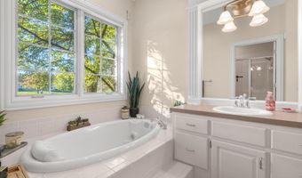 5959 Pheasant View Dr NE, Ada, MI 49301