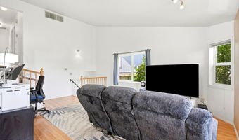 8361 Ragged Top Cir, Anchorage, AK 99504