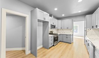 379 Buena Loma, Altadena, CA 91001