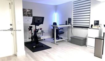 20200 W Country Club Dr 112, Aventura, FL 33180