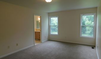 490 Liberty Pointe Dr, Ann Arbor, MI 48103