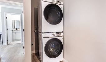 2223 S Highland Ave, Los Angeles, CA 90016