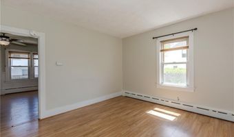 29 Anthony St, Coventry, RI 02816
