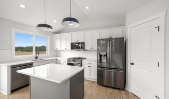 7117 Kettle Dale Ave SE, Alto, MI 49302