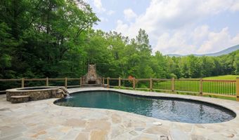 840 Jack Walker Rd, Dahlonega, GA 30533