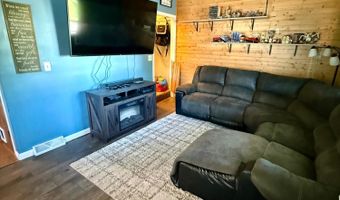 1002 DELEGLISE St, Antigo, WI 54409
