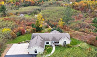 4006 ELKINS Rd, Amherst, WI 54406