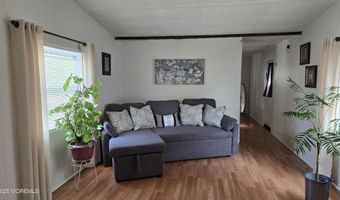 101 Juniper Dr, Barnegat, NJ 08005