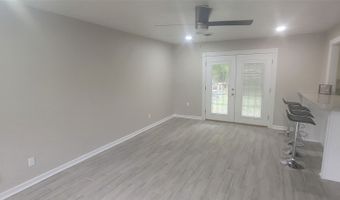 716 N Cummings Dr, Alvarado, TX 76009