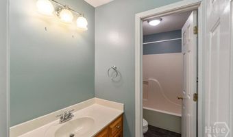 325 Millstone Cir, Athens, GA 30605