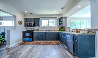 304 N 3rd St, Anna, OH 45302