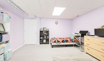 304 Rolling Hills Dr, Elko, NV 89801
