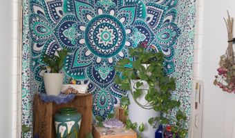 708 W Huron St 3, Ann Arbor, MI 48103